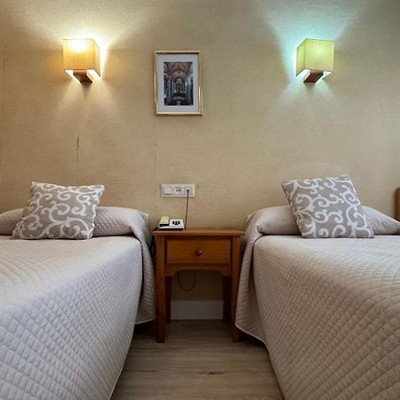 Hostal Atienzar Albacete Eksteriør bilde