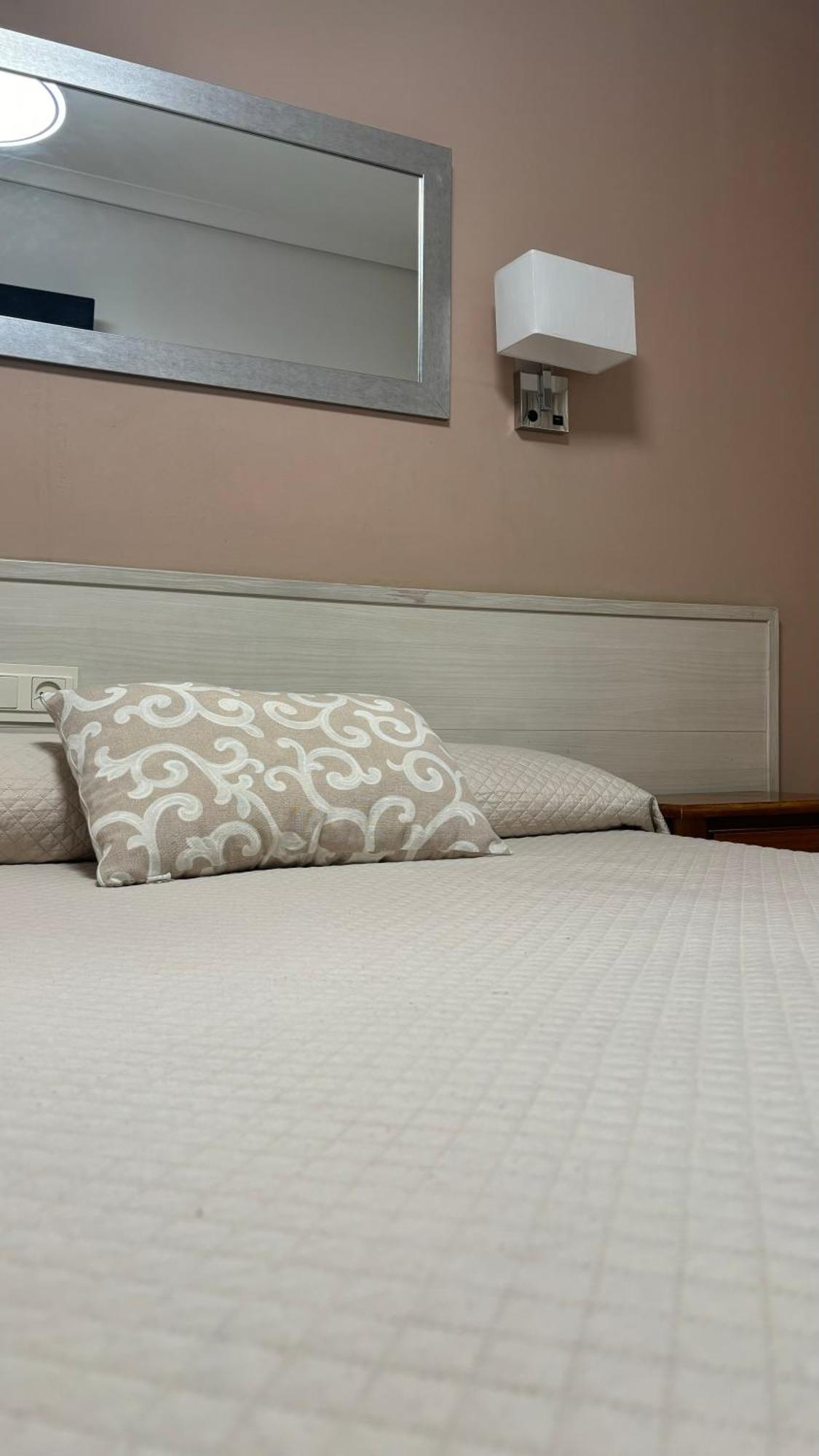 Hostal Atienzar Albacete Eksteriør bilde