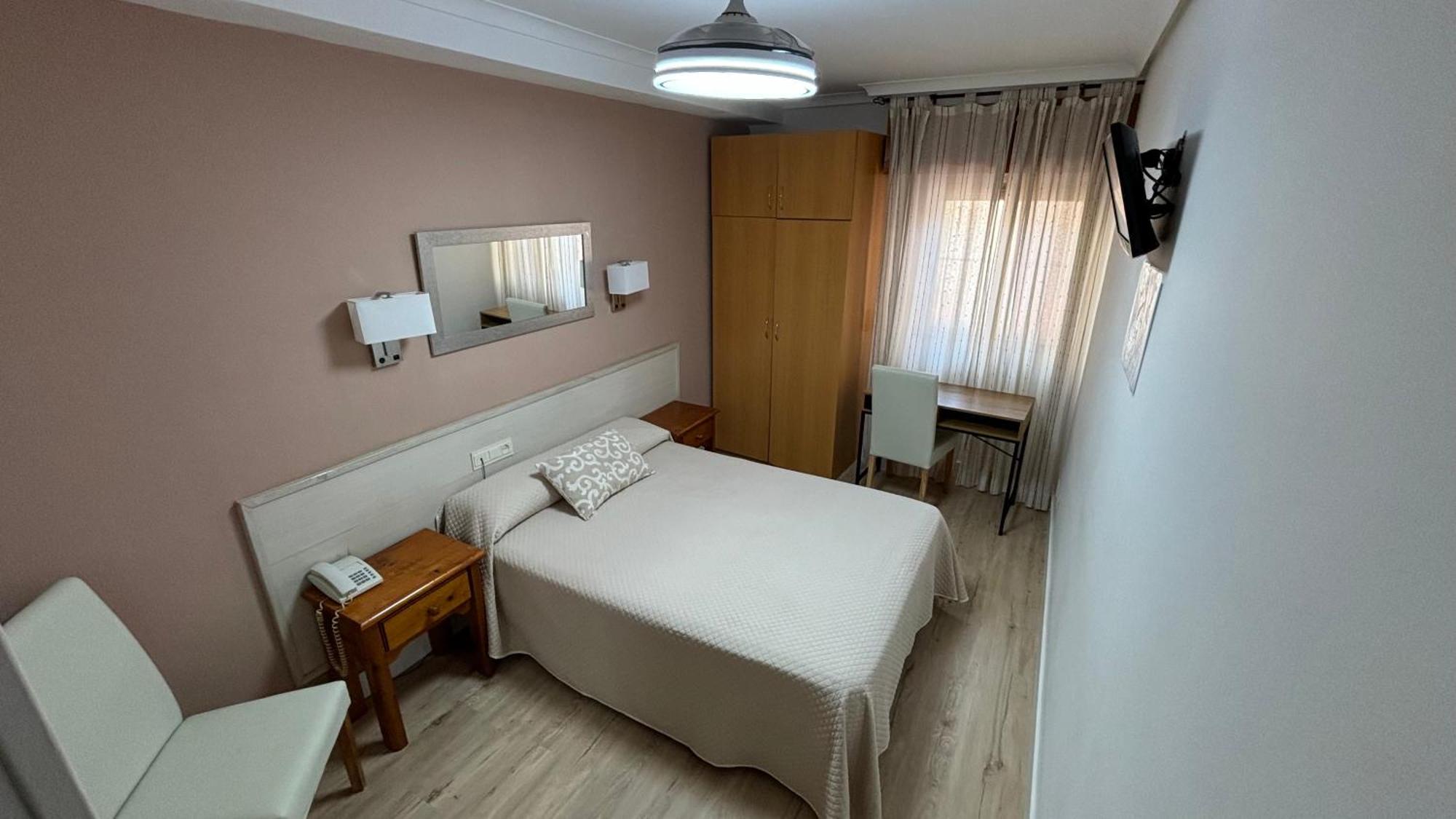 Hostal Atienzar Albacete Eksteriør bilde