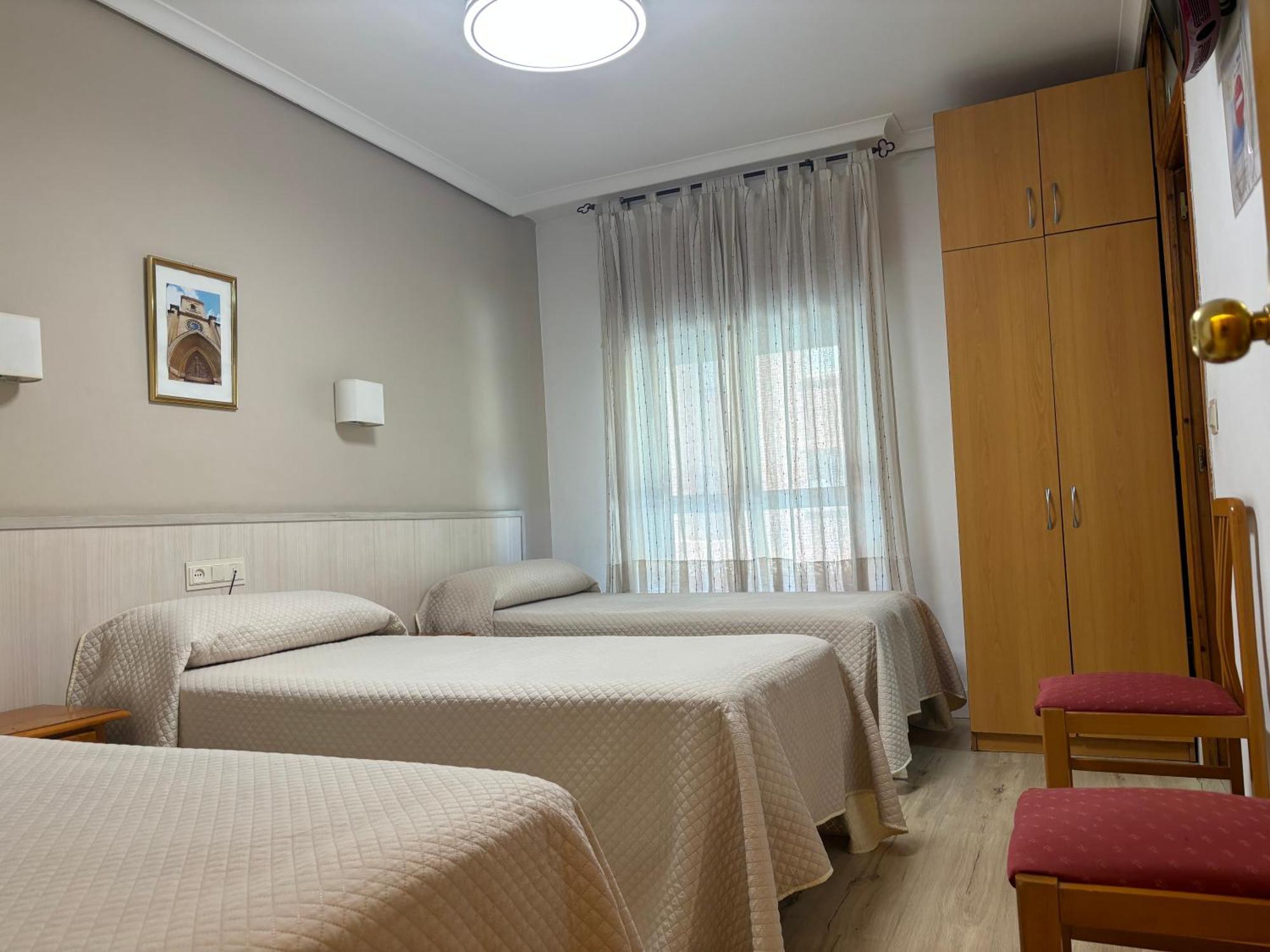 Hostal Atienzar Albacete Eksteriør bilde