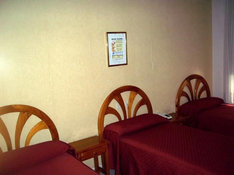 Hostal Atienzar Albacete Eksteriør bilde
